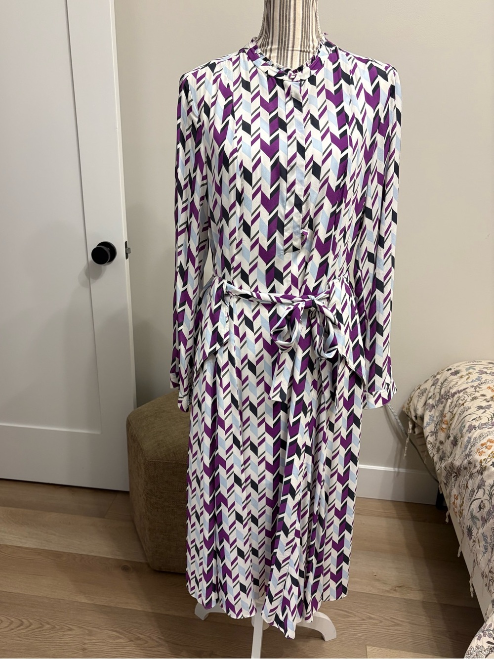 Dorothee Schumacher Geometric Chevron Midi Dress Purple & White sz 4/US8 Women